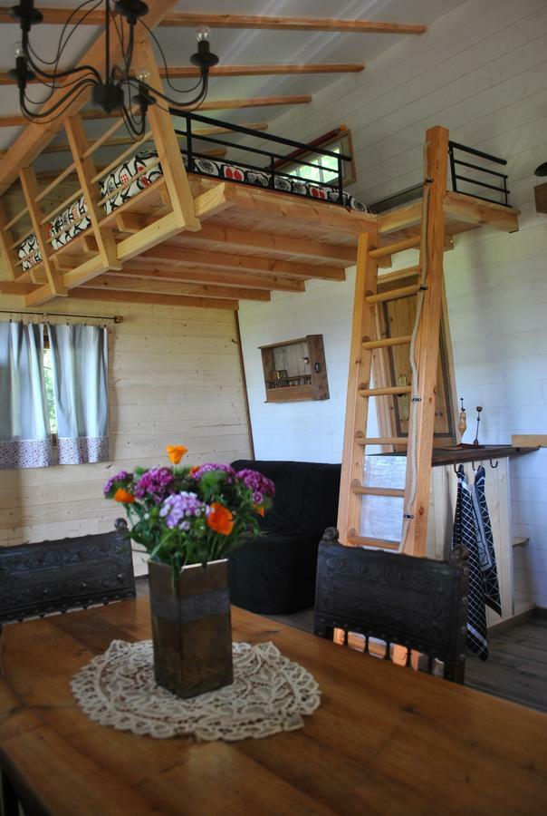 L'Etournelle - Cabane Perchee Chaussan Exterior foto